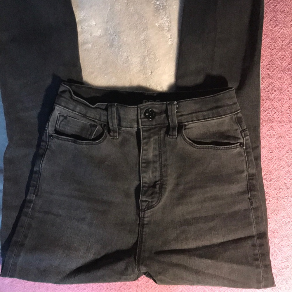 BDG Super High Rise Twig Ankle Jean